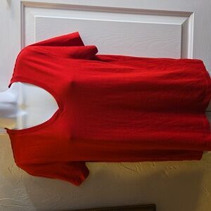 Time & Tru Red V-neck T-Shirt Size Medium